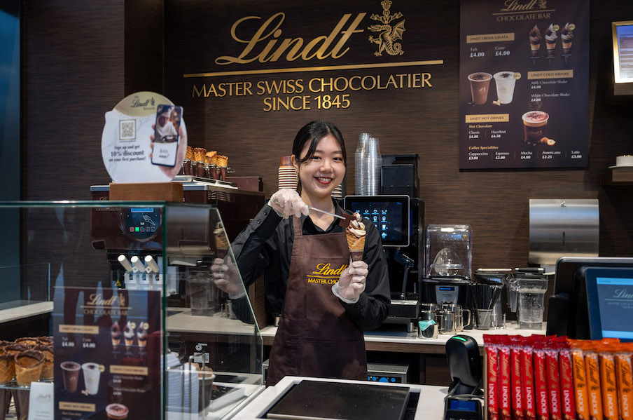 New concept Lindt store now open!